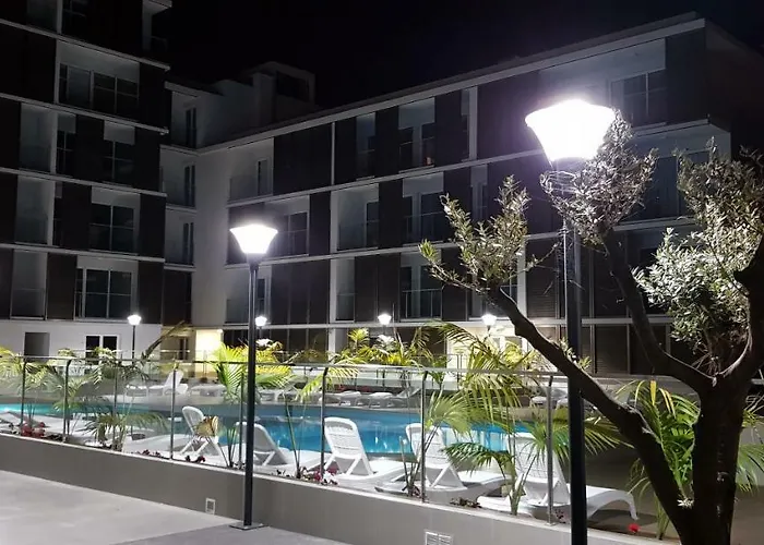 Madalenas Palace - Sunrise *